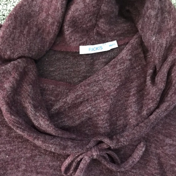 Size XXL tunic from Ricki’s - Picture 2 of 2